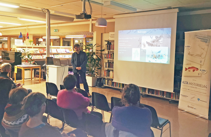 KNUD LEEM TIL LAKSELVVÆRINGENE